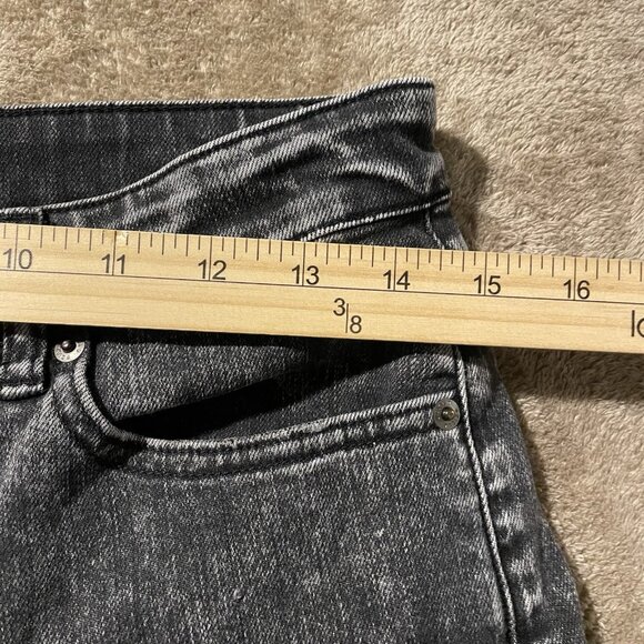 UNIQLO Jeans Juniors Sz 11 Wide Leg Black Acid Wash High Rise Cropped Pants Dark - Picture 6 of 8